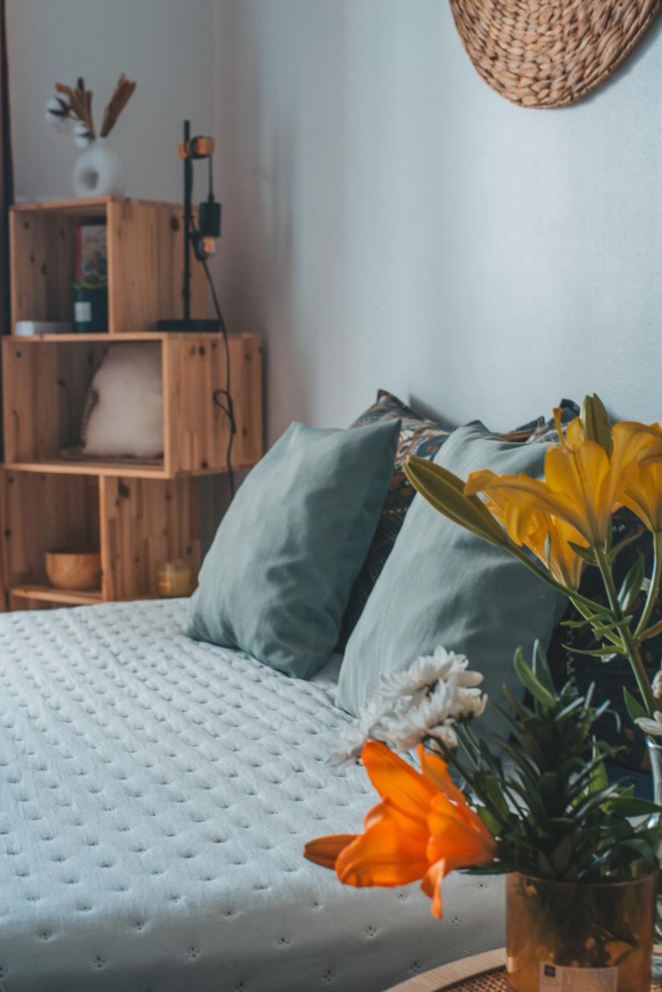 Le Point De Vue Studio Saint Denis Экстерьер фото